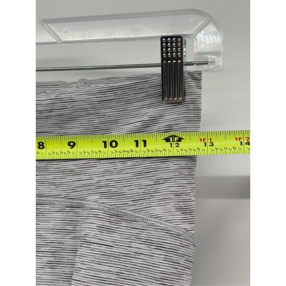 Lululemon Train Times Legging Crop Women  6 Alpine‎ Gray White Striped - Picture 7 of 16